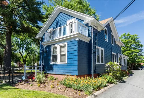 235 Killingly St, Providence, RI 02909 photo 1