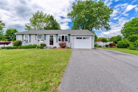 104 Stoneham Dr, Woonsocket, RI 02895 photo 18