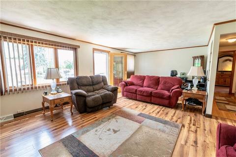 104 Stoneham Dr, Woonsocket, RI 02895 photo 9