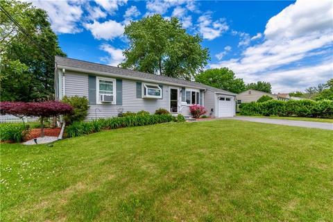 104 Stoneham Dr, Woonsocket, RI 02895 photo 19