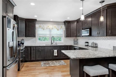 35 Cole St, Glocester, RI 02814 photo 2