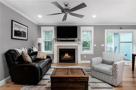 35 Cole St, Glocester, RI 02814 photo 6