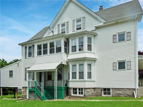 12 Spruce St, Westerly, RI 02891 photo 5