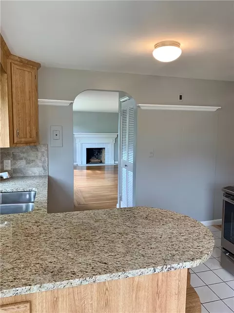 39 Deborah Rd, Warwick, RI 02888 photo 13
