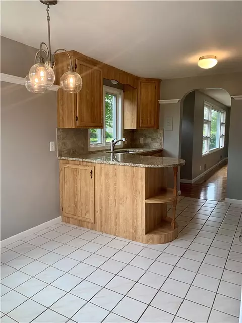 39 Deborah Rd, Warwick, RI 02888 photo 3