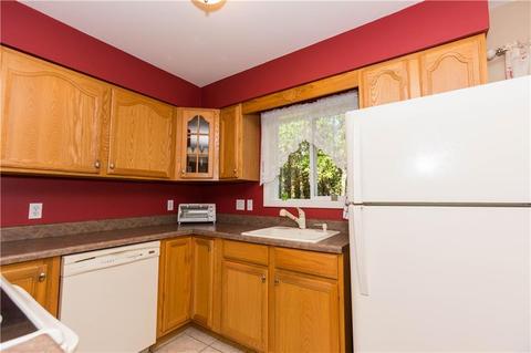 186 Madeleine Ave, Woonsocket, RI 02895 photo 3