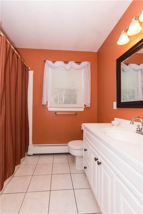 186 Madeleine Ave, Woonsocket, RI 02895 photo 14