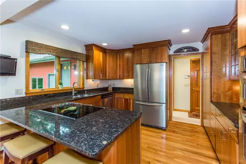 81 Widow Sweets Rd, Exeter, RI 02822 photo 3