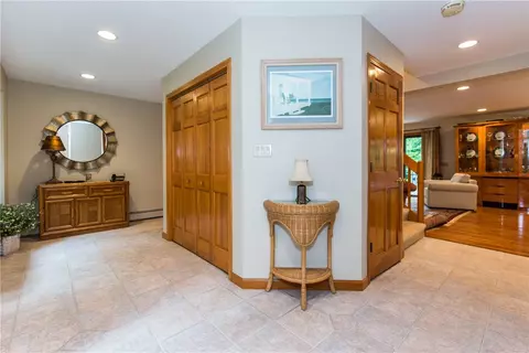 81 Widow Sweets Rd, Exeter, RI 02822 photo 10