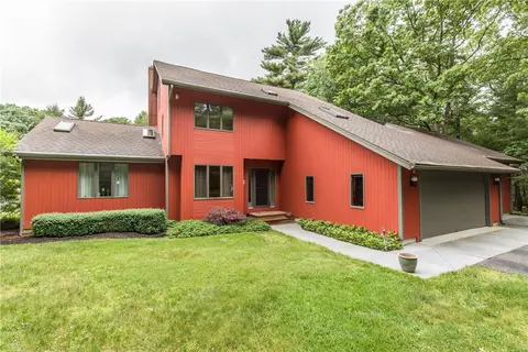 81 Widow Sweets Rd, Exeter, RI 02822 photo 1