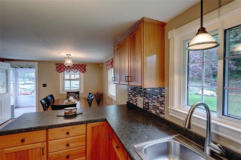 55 Roberta Ave, Woonsocket, RI 02895 photo 13