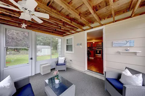 55 Roberta Ave, Woonsocket, RI 02895 photo 22