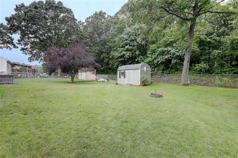 55 Roberta Ave, Woonsocket, RI 02895 photo 25
