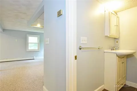 25 Edgewood Rd, Glocester, RI 02814 photo 22