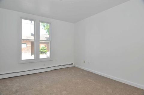 193 Arnold St, Woonsocket, RI 02895 photo 20