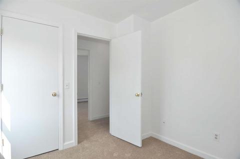 193 Arnold St, Woonsocket, RI 02895 photo 22