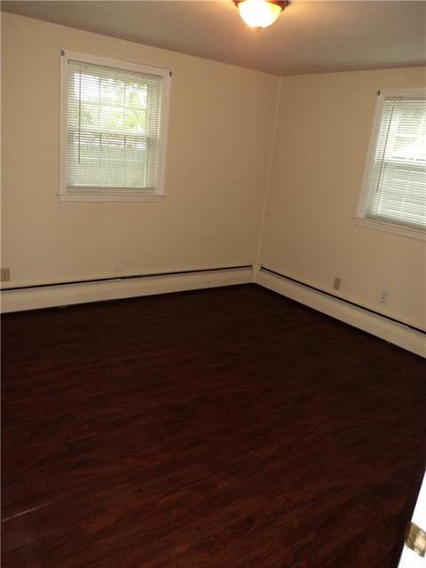 490 Buttonwoods Ave, Warwick, RI 02886 photo 21
