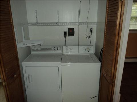 490 Buttonwoods Ave, Warwick, RI 02886 photo 10