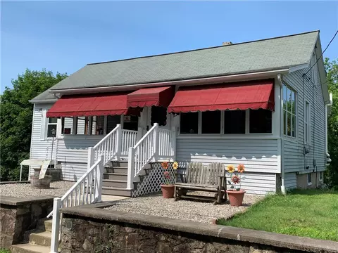 35 Jillson Ave, Woonsocket, RI 02895 photo 1