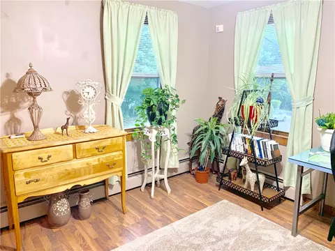 35 Jillson Ave, Woonsocket, RI 02895 photo 7