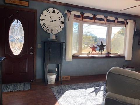 8 Joan Rd, Westerly, RI 02891 photo 6
