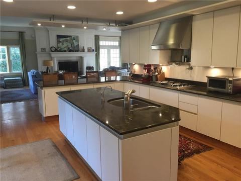 2 Sequan Rd, Westerly, RI 02891 photo 3