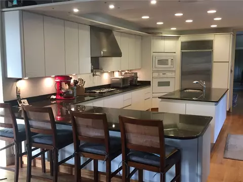 2 Sequan Rd, Westerly, RI 02891 photo 4