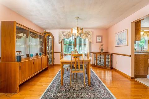 17 Fox Run, Cranston, RI 02921 photo 7