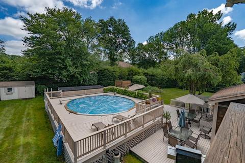 17 Fox Run, Cranston, RI 02921 photo 26