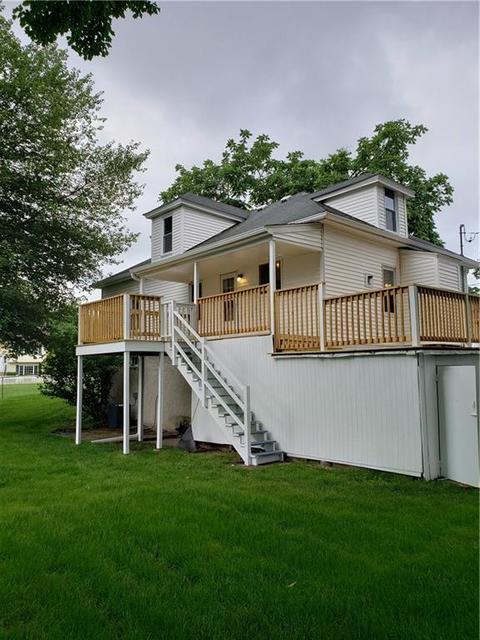 282 St Barnabe St, Woonsocket, RI 02895 photo 3