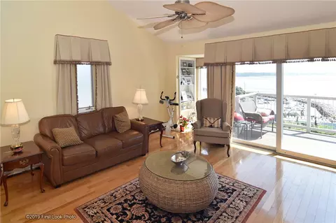 4042 Post Rd #6, Warwick, RI 02886 photo 3