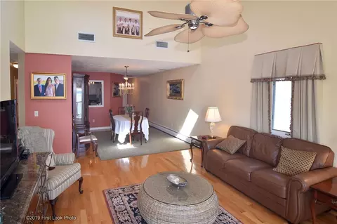 4042 Post Rd #6, Warwick, RI 02886 photo 4