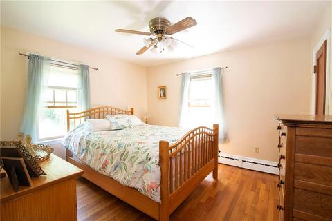 57 Bellevue Ave, Westerly, RI 02891 photo 9