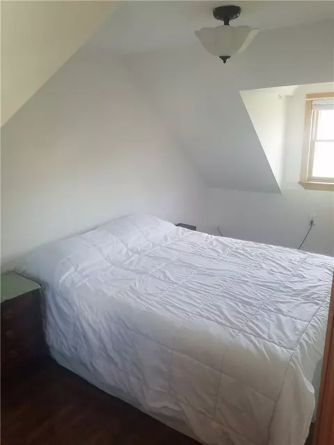 85 Silver Spring Ave, Riverside, RI 02915 photo 13
