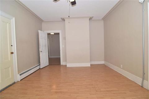 27 Olo St, Woonsocket, RI 02895 photo 4