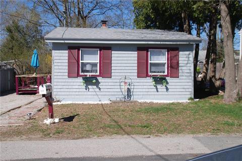 103 Abbott Ave, Warwick, RI 02886 photo 2