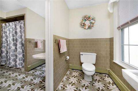 94 Summer St, Woonsocket, RI 02895 photo 18