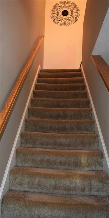 302 Holley Ln, Woonsocket, RI 02895 photo 20