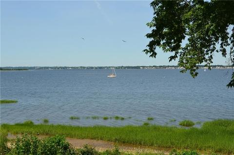 58 Bluff Ave, Warwick, RI 02889 photo 1