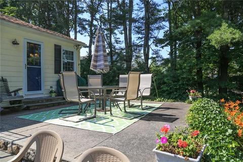 4 Cedar Crest Dr, Westerly, RI 02891 photo 7