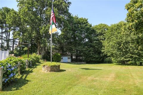4 Cedar Crest Dr, Westerly, RI 02891 photo 6