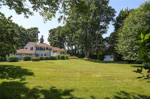 4 Cedar Crest Dr, Westerly, RI 02891 photo 5