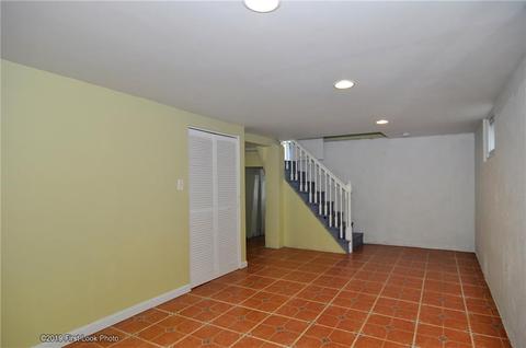 27 Mayfair Rd, Warwick, RI 02888 photo 18