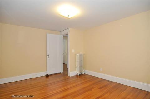 27 Mayfair Rd, Warwick, RI 02888 photo 12