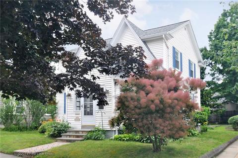 27 Mayfair Rd, Warwick, RI 02888 photo 1