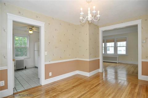 27 Mayfair Rd, Warwick, RI 02888 photo 6
