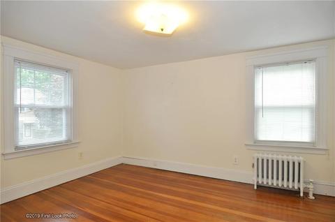 27 Mayfair Rd, Warwick, RI 02888 photo 15