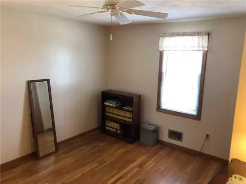 2 Gilbert St, Warwick, RI 02886 photo 19