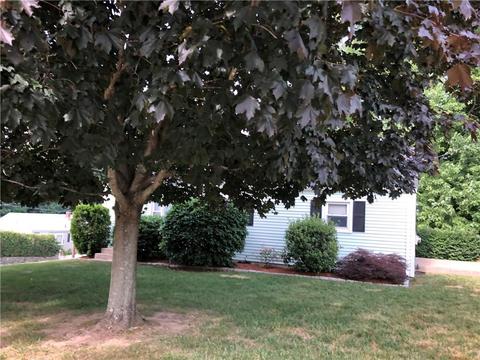 274 Lydia Ave, Woonsocket, RI 02895 photo 2