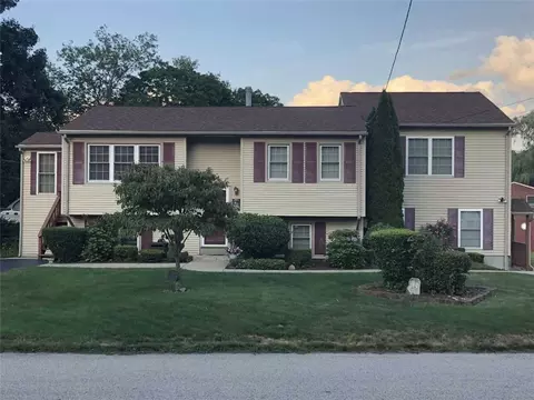 34 Ocean Ave, Warwick, RI 02889 photo 1